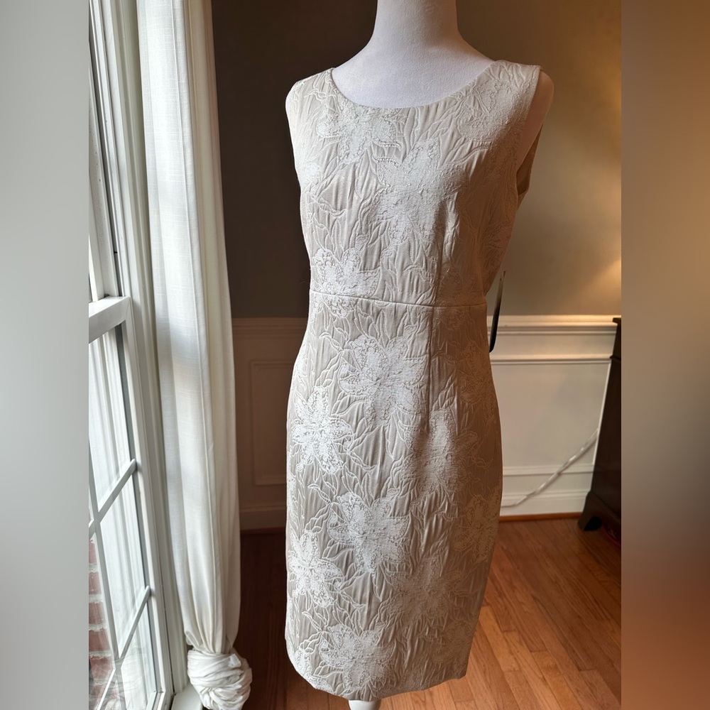 Albert Nipon Off White Midi Dress